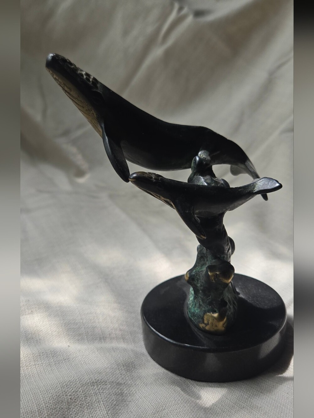 SPI Gallery Humpback Whale wit Calf Solid Brass Sculpture with Bronze Finish